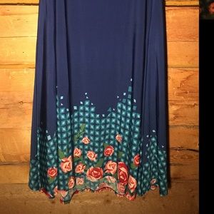 Lularoe Med Dipped Maxi! NWT